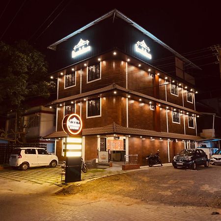 Kovilakam Achutham Guruvāyūr Dış mekan fotoğraf